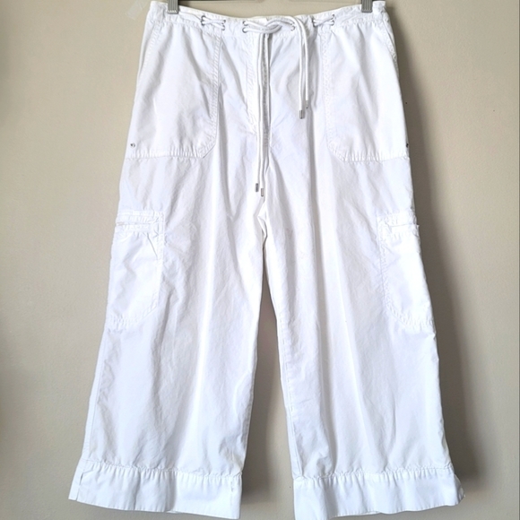 Lauren Ralph Lauren Wide Leg Cargo Capri Pants in White - Picture 5 of 16